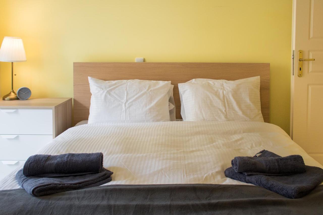 3 Bedroom Comfortable Apartment Gtd31506 Афины Экстерьер фото