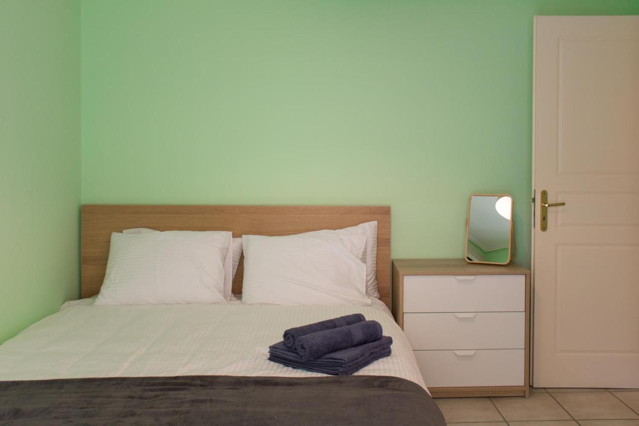 3 Bedroom Comfortable Apartment Gtd31506 Афины Экстерьер фото